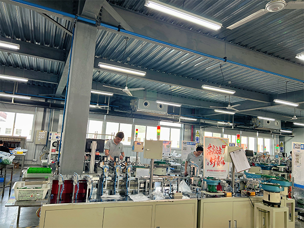 din41612歐式連接器簡介|什么是din41612歐式連接器？din41612歐式連接器特點、分類及應(yīng)用場景
